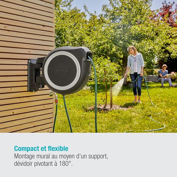 Gardena Enrouleur de Tuyau Mural Rollup L (Blanc) – Longueur 30m – Ø13mm– Garantie 5 Ans– Dévidoir pivotant à 180°– Kit Complet avec Lance, raccord, Tuyau et Support Mural Inclus (18627-20)