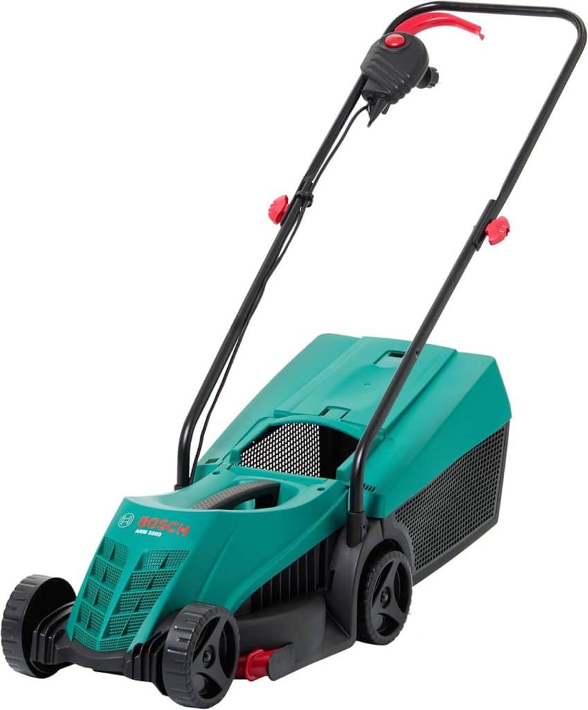 Test de la tondeuse Bosch Arm 3200, 1200 W
