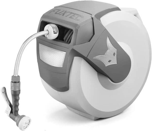 FUXTEC Dévidoir Enrouleur Automatique FX-WSA30G - 30 m De Tuyau D'arrosage ½ Pouce - Enrouleur De Tuyau Pour Montage Mural Avec Douchette Et Raccords - Pivotant à 180° (65x29x46 cm)