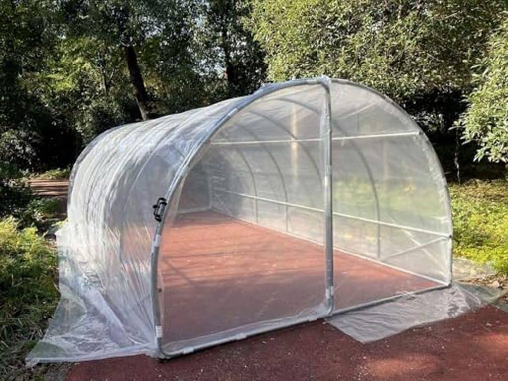 Test de la serre de jardin France Serres 18m² : tunnel pratique et résistant